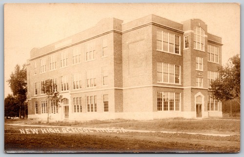 C1910s rppc newly built high - built,